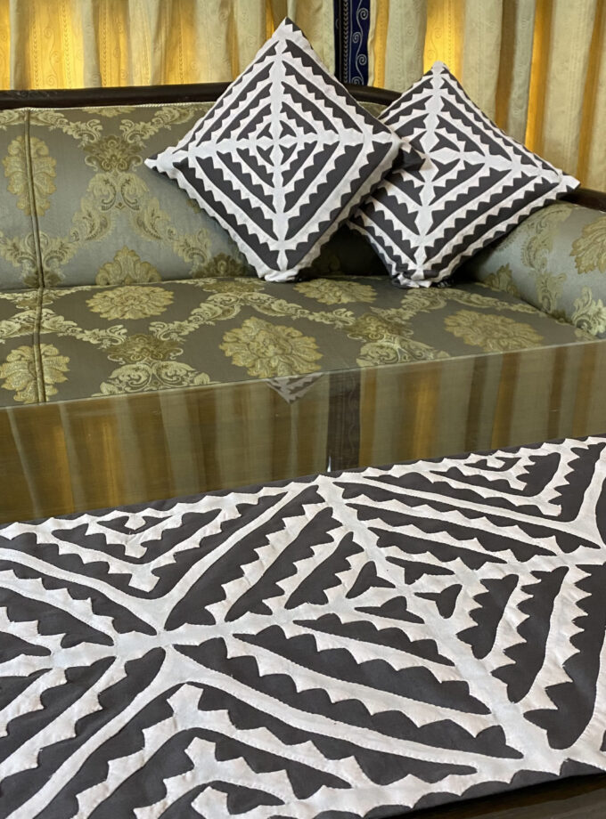 6PC Took Runner Cushions Set