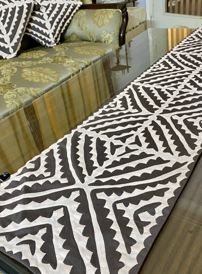 6PC Took Runner Cushions Set