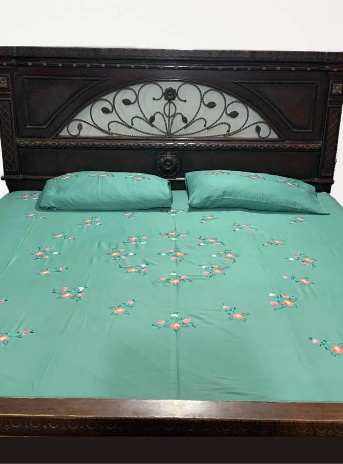 3 pc Embrioded cotton silk bed sheet