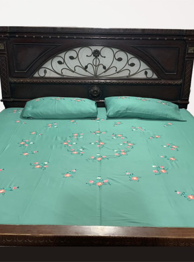 3 pc Embrioded cotton silk bed sheet