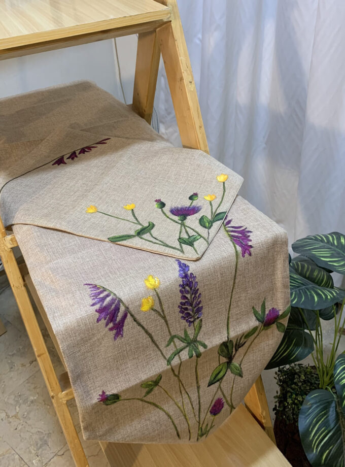 7 PC hand-painted Runner Mats Set