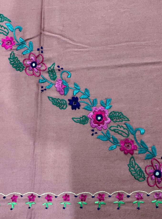 3 pc Embrioded cotton silk bed sheet