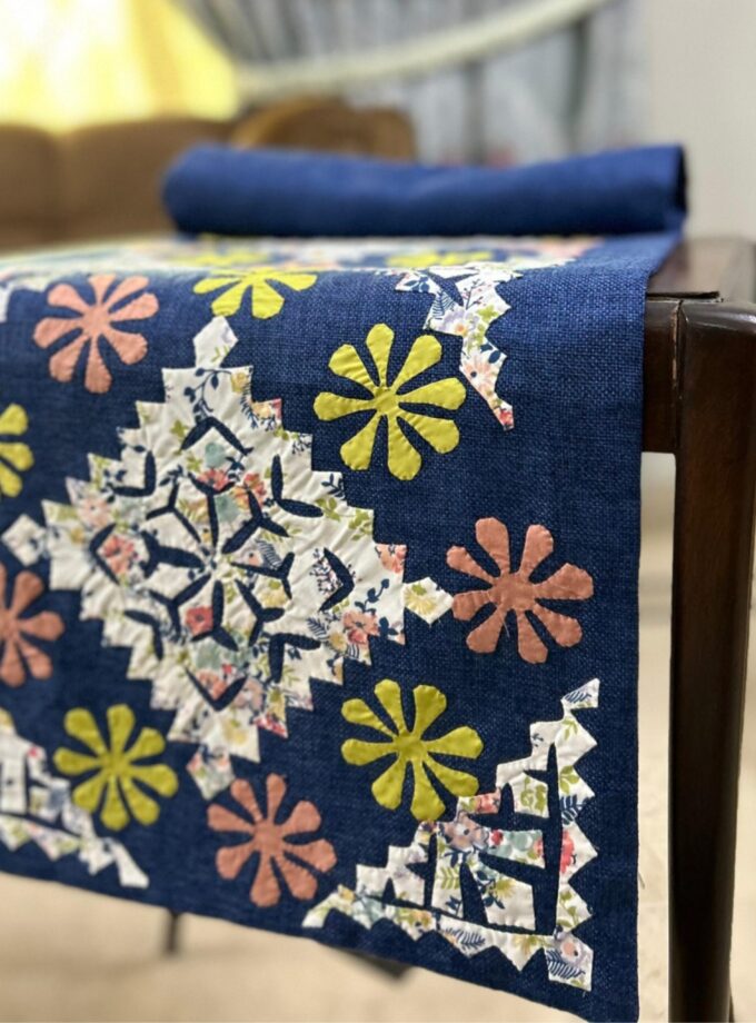 Table Runner, Mats & Tea cosy set