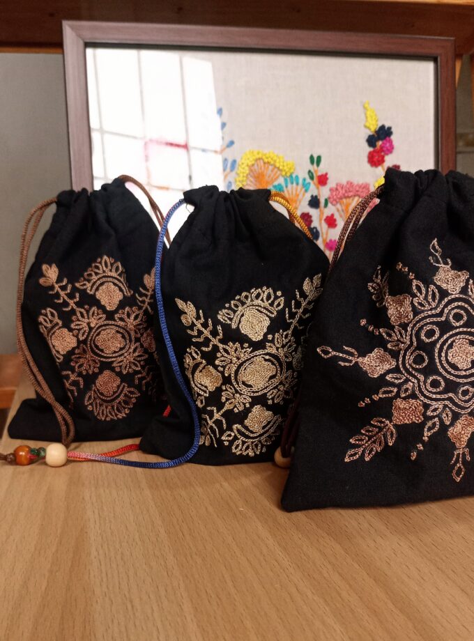 Jute Pouches