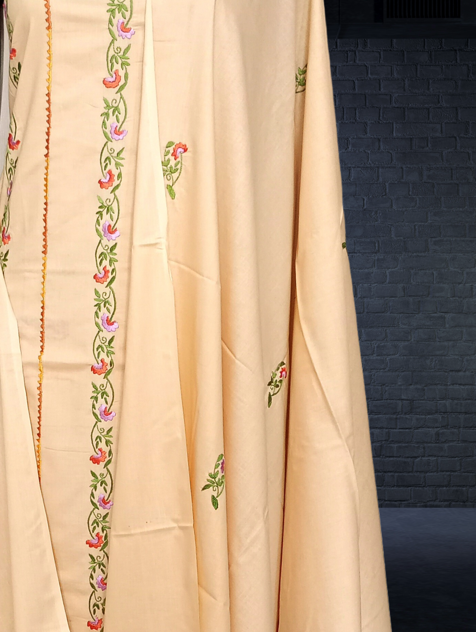 3 Pc Embroidered Lawn