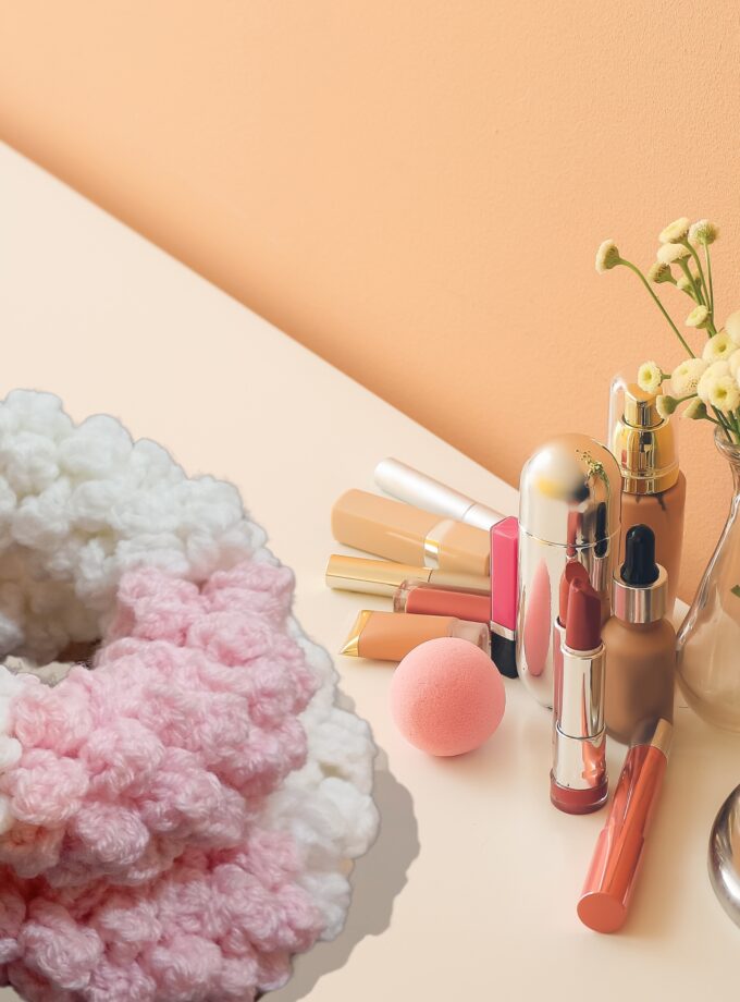 Crochet Floral Bracelet \ Gajrey