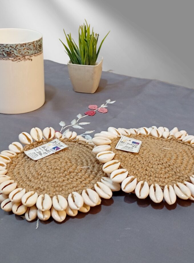 Jute design with sea shells border Tea Coaster