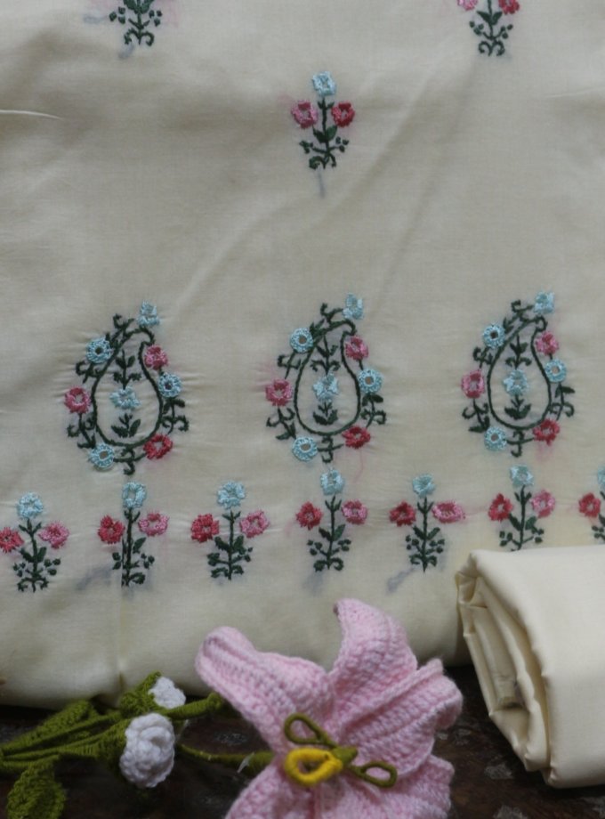 2-Piece Embroidered Suit