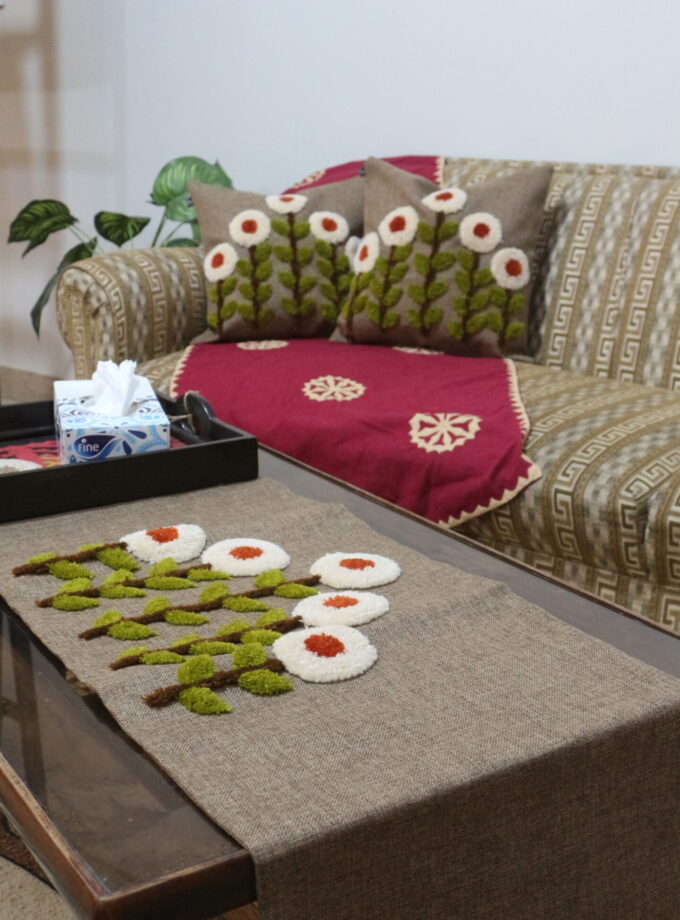 5 Pcs Jute 3D Floral Runner Cushions Set