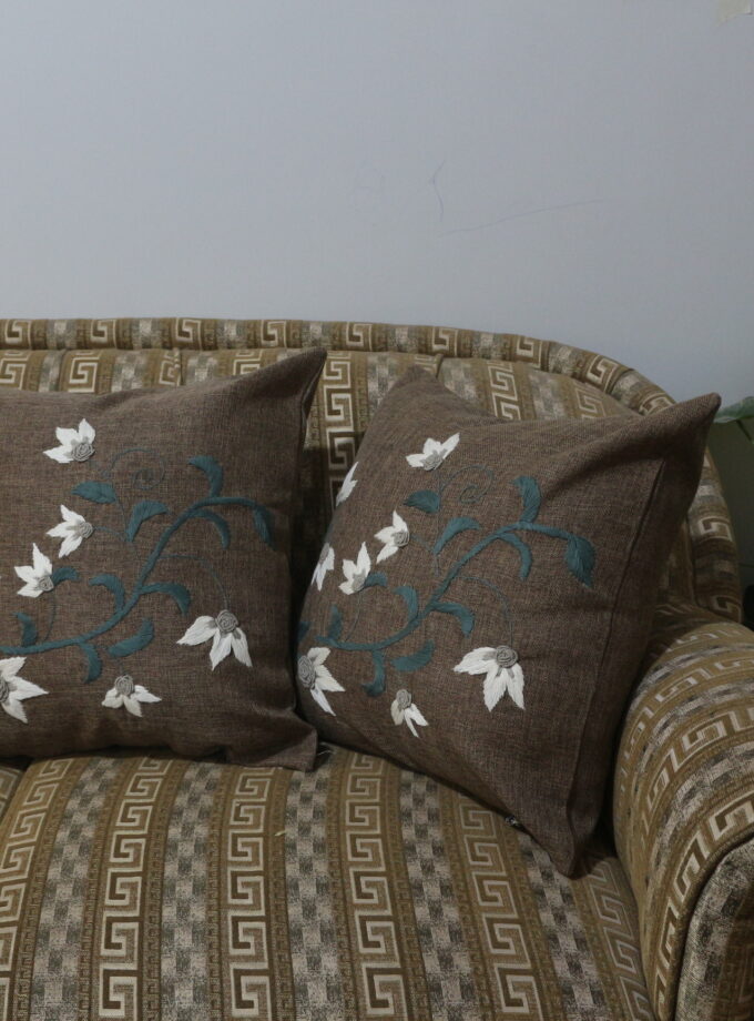 6 Pc Runner Cushions Set
