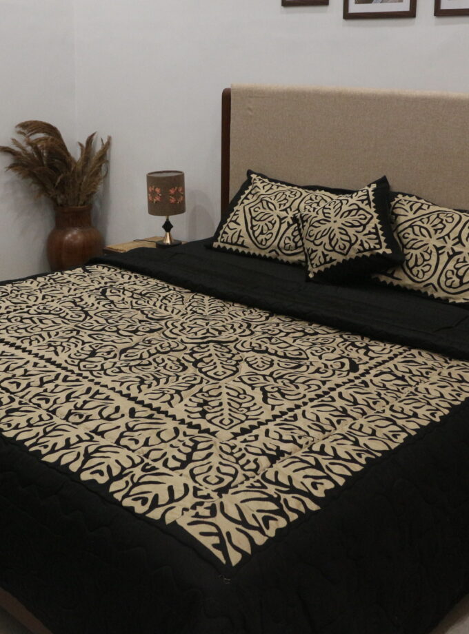 6 Pcs Applique Quilt Bedsheet set