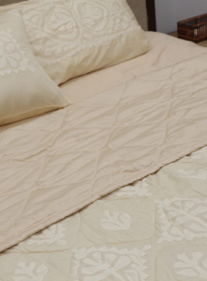 6 Pcs Applique Quilt Bedsheet set