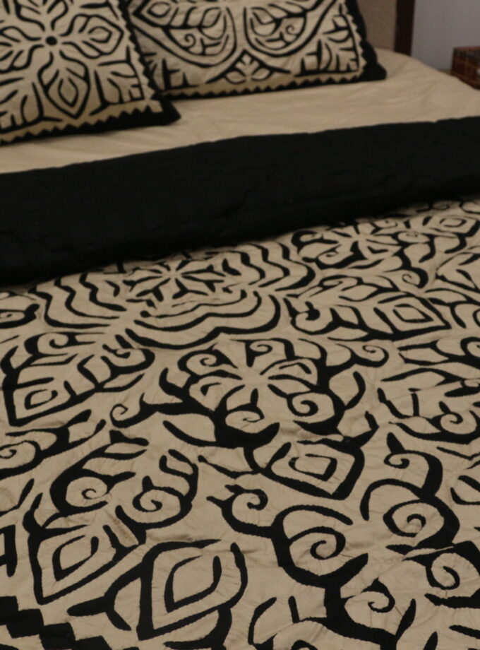 6 Pcs Applique Quilt Bedsheet set