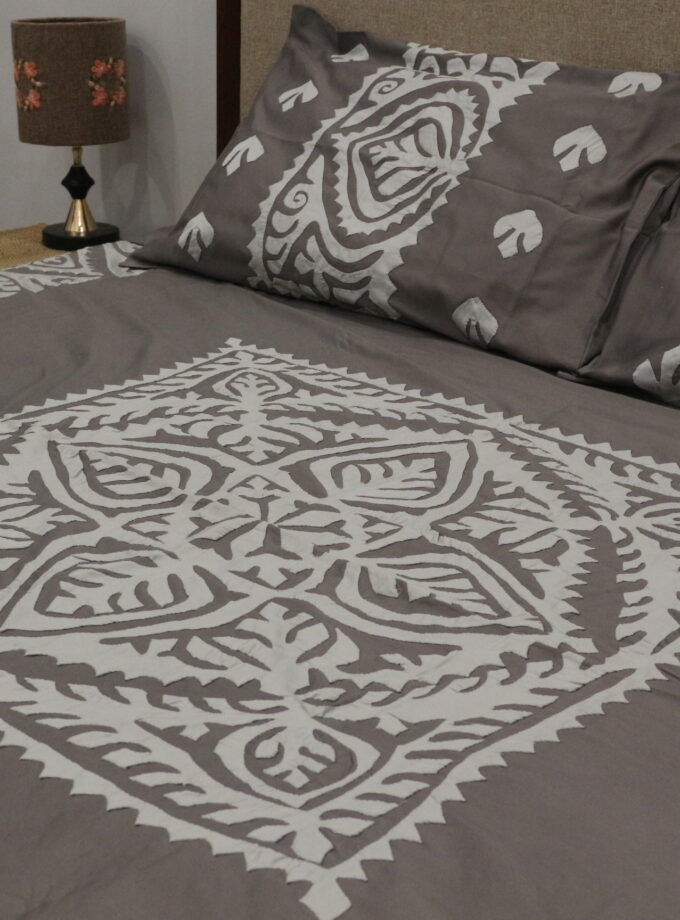 3 Pcs King size Applique Bedsheet Set
