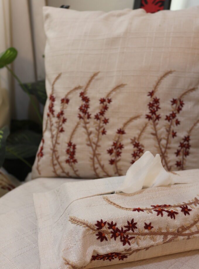 7 Pc Runner Cushions Set