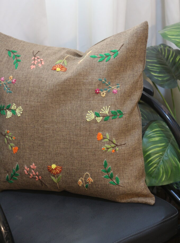 6 Pc Runner Cushions Set