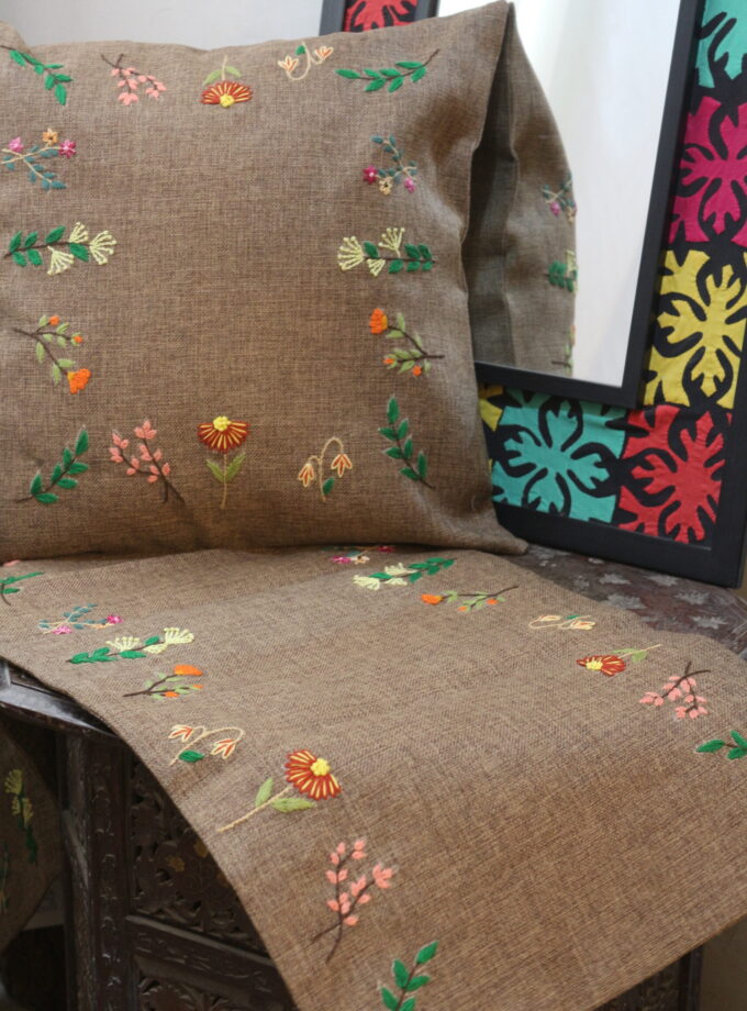 6 Pc Runner Cushions Set