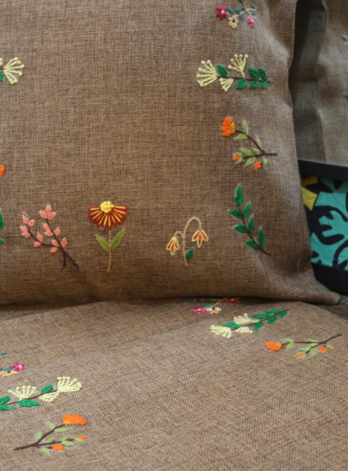 6 Pc Runner Cushions Set