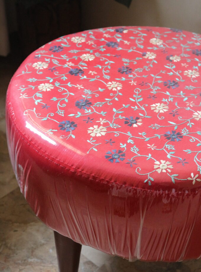 Round Puffy Stool with Embroidery