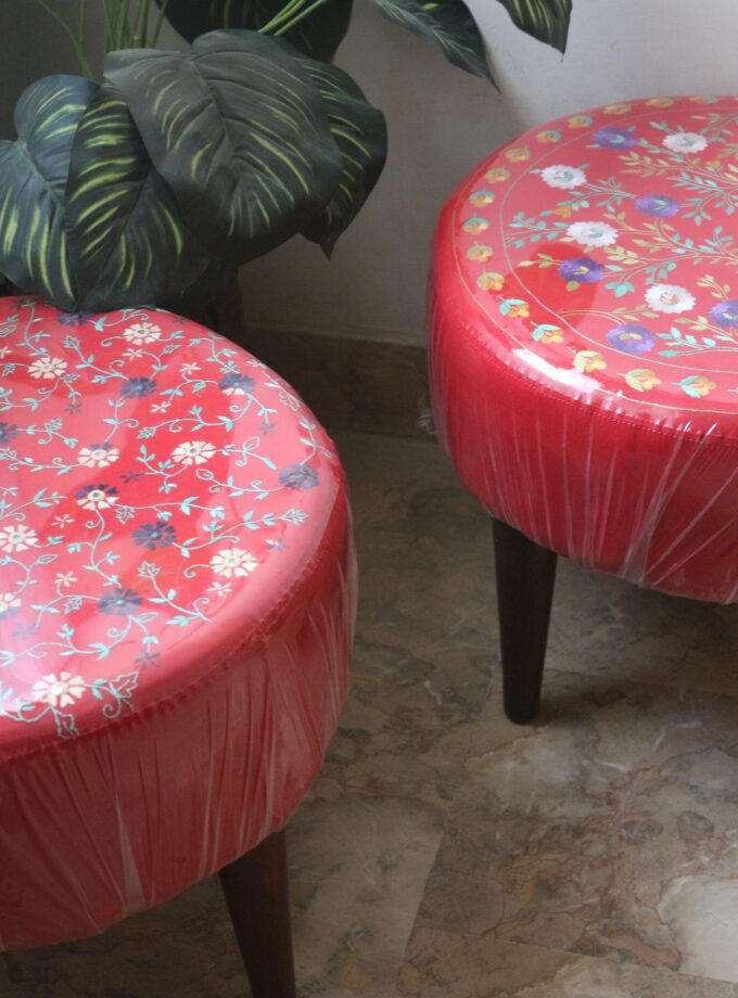 Round Puffy Stool with Embroidery