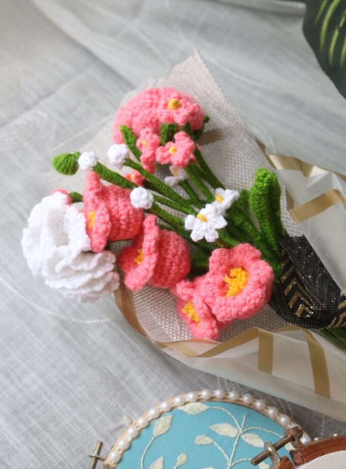 Crochet flower bouquet
