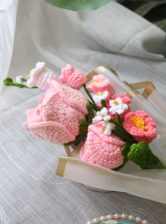 Crochet flower bouquet