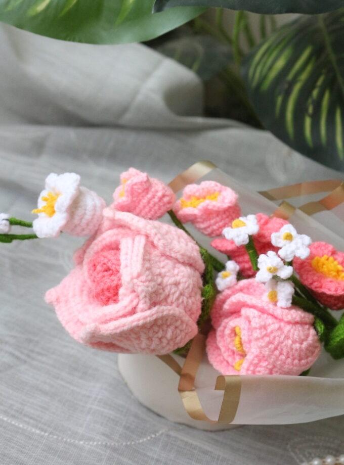 Crochet flower bouquet