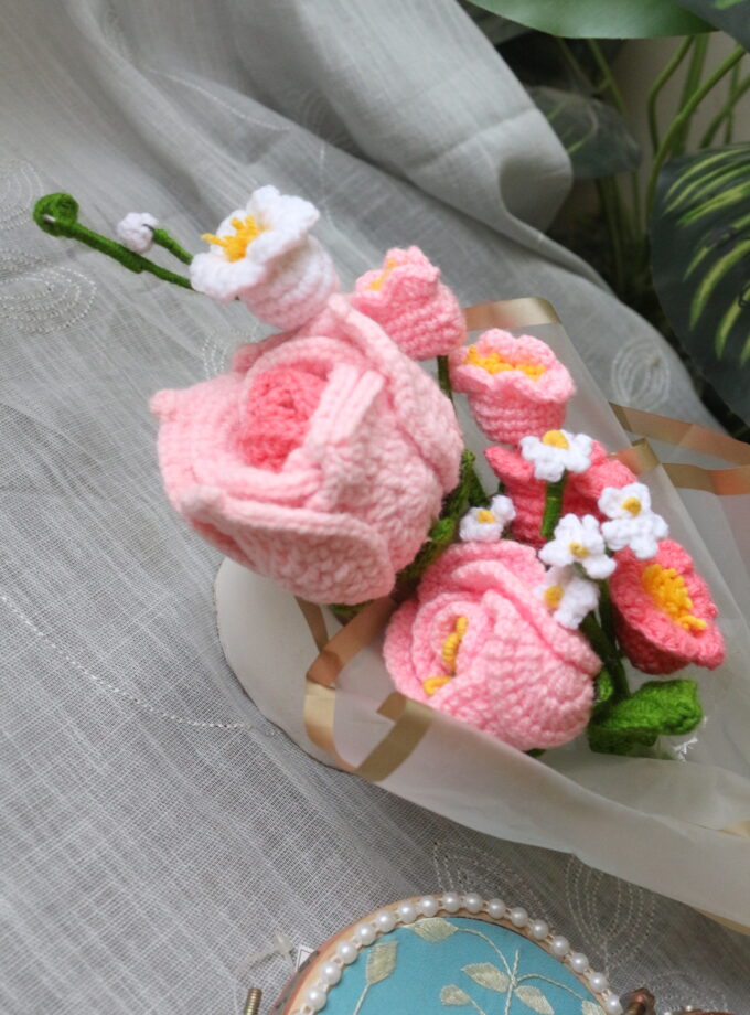 Crochet flower bouquet