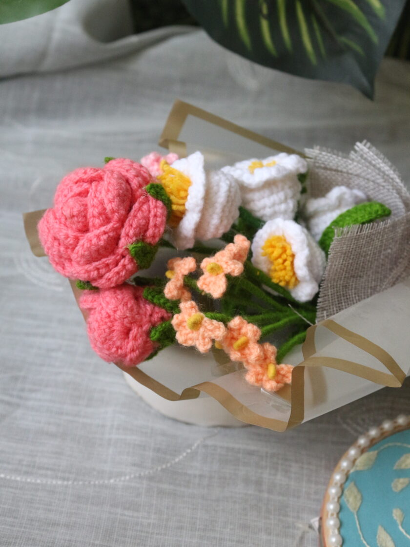 Crochet flower bouquet
