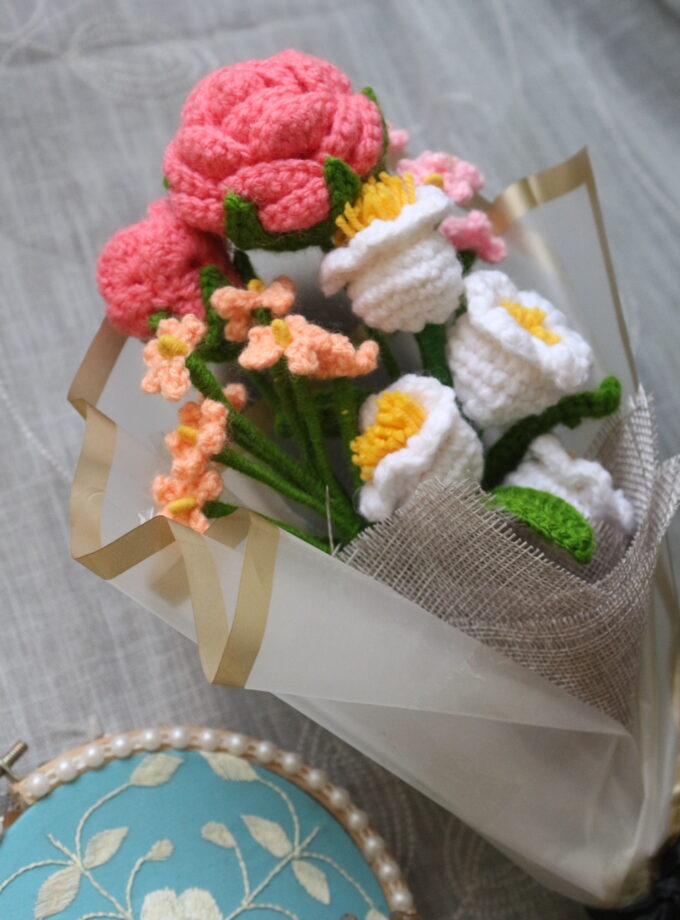 Crochet flower bouquet