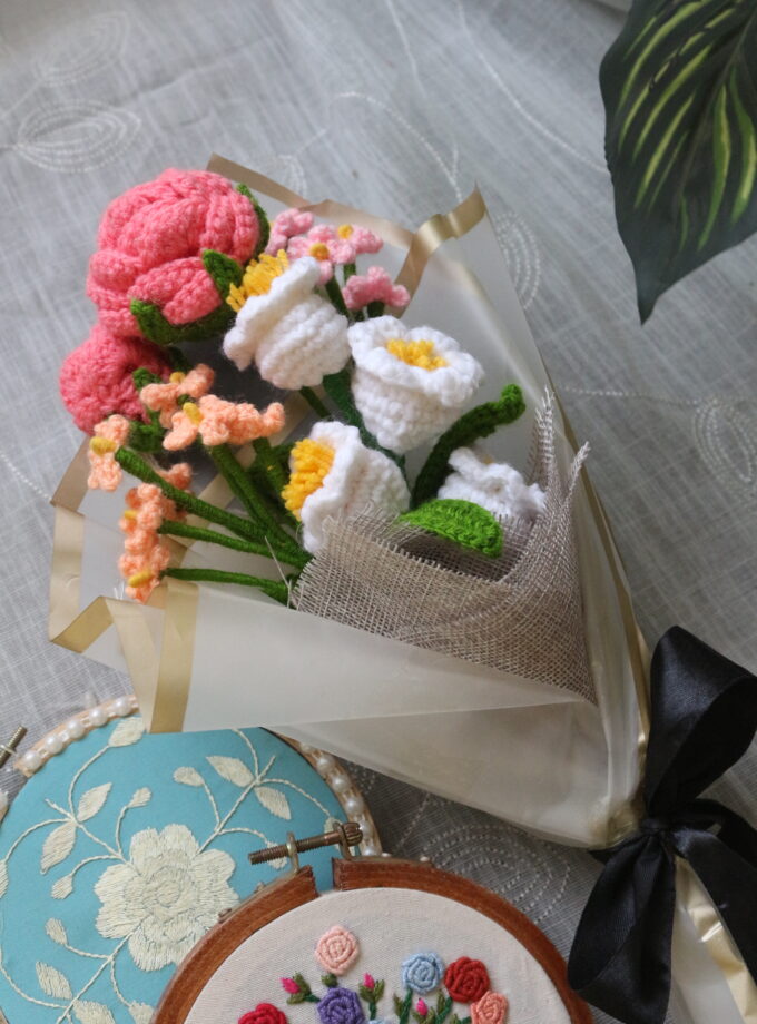 Crochet flower bouquet