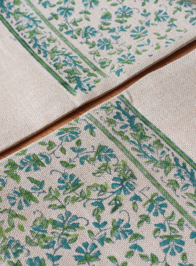 9 Pcs Runner Mats Set