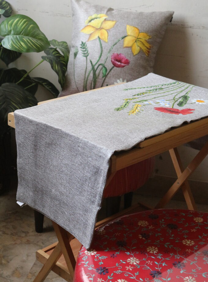 5 Piece Runner & cushion covers set