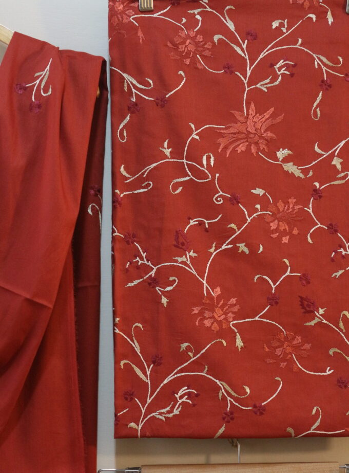 3 Pcs Embroidered Suit