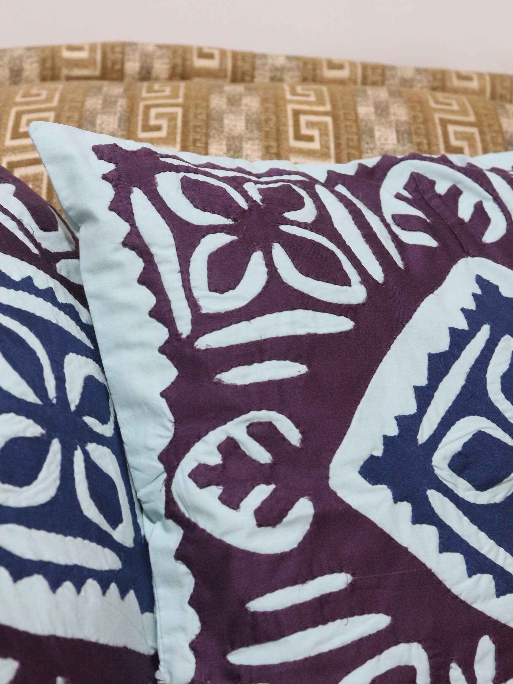 2 Pcs Applique cushion covers set - Image 5