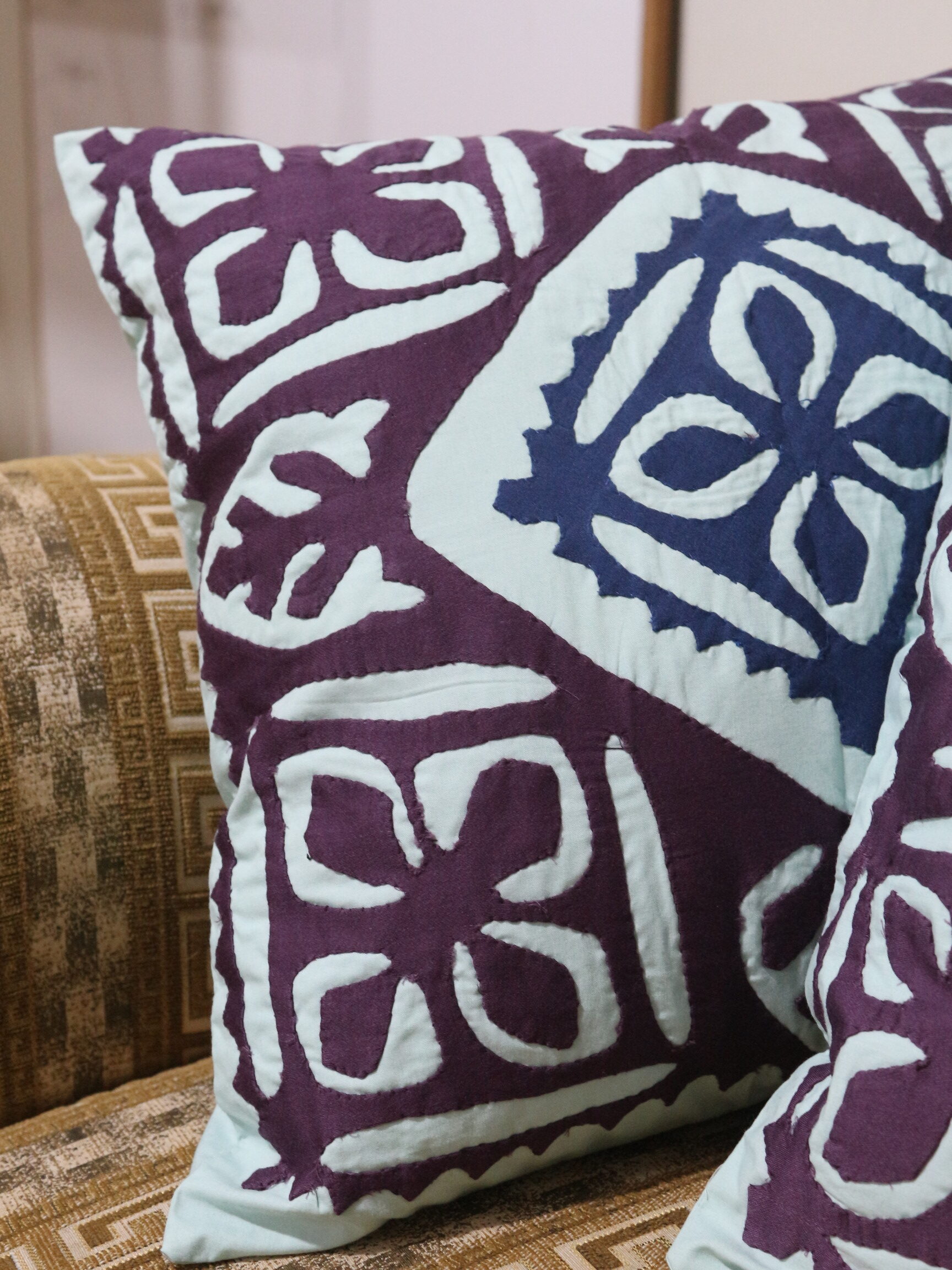 2 Pcs Applique cushion covers set - Image 6