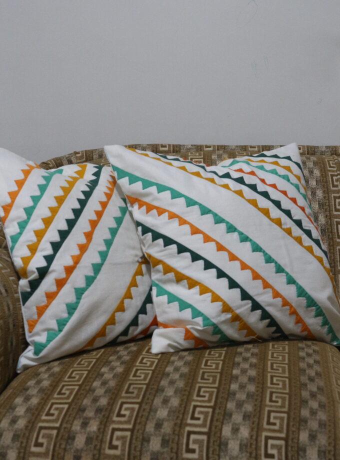 2 Pcs Applique cushion covers set