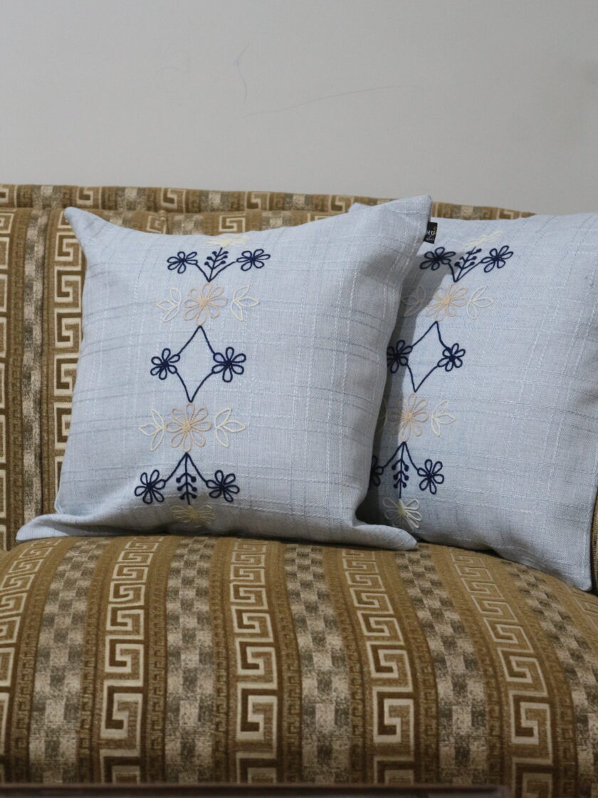 6 Pcs Embroidered Runner cushion covers set - Image 5