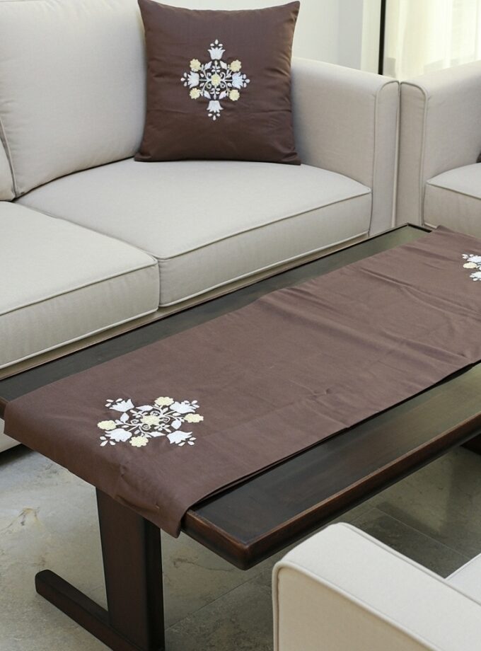 4 Pcs Embroidered Runner cushion covers set