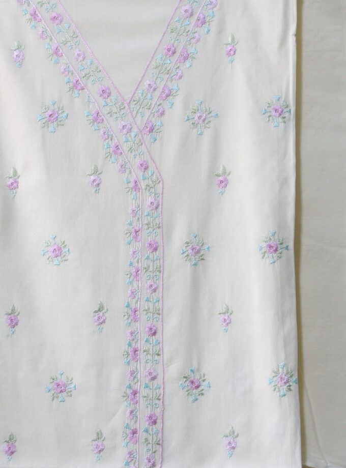 3 Pcs Embroidered Suit