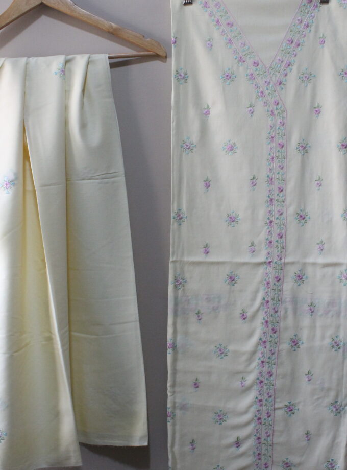 3 Pcs Embroidered Suit