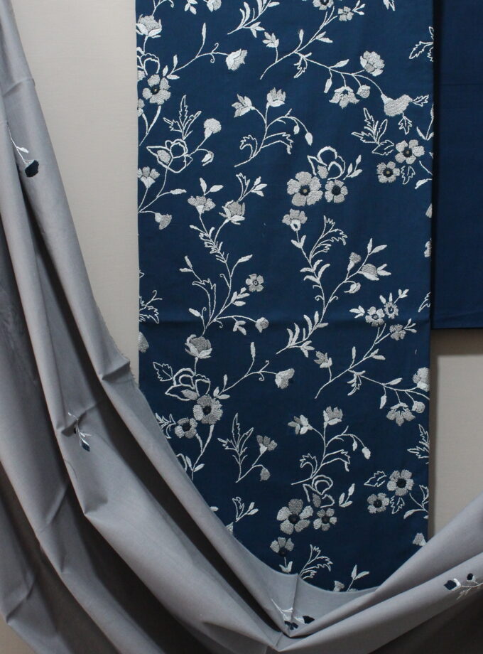 3 Pcs Embroidered Suit