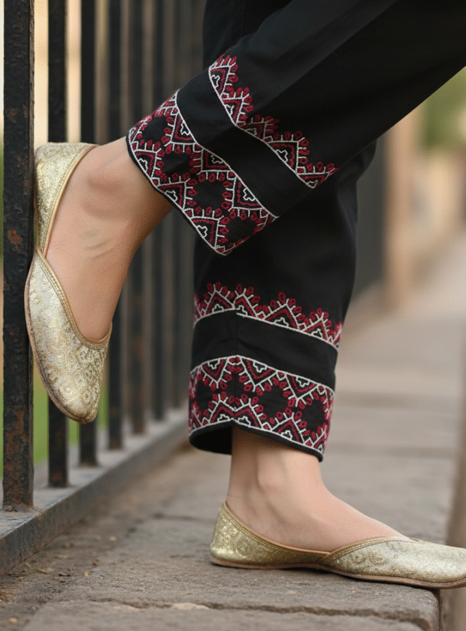 Embroidered Trouser / Shalwar