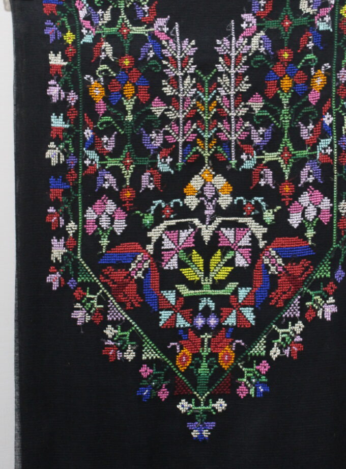 2 Pcs Embroidered Suit with Mirror Work