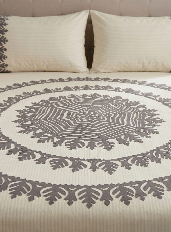 3 Pcs Applique Bedsheet set