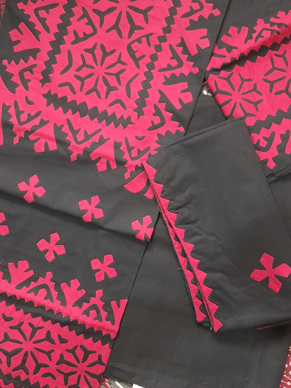 3 Pcs Applique Suit - Image 3